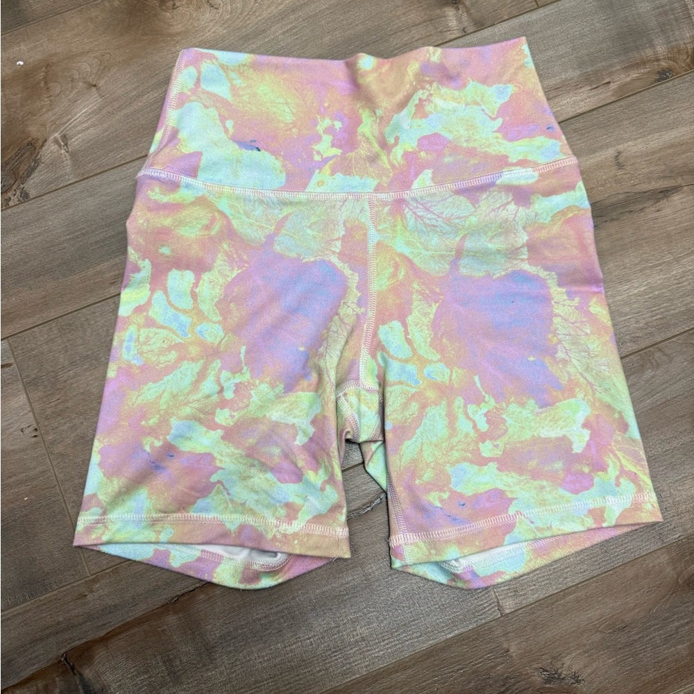 Fleo Glow Biker Size Med 4" Inseam